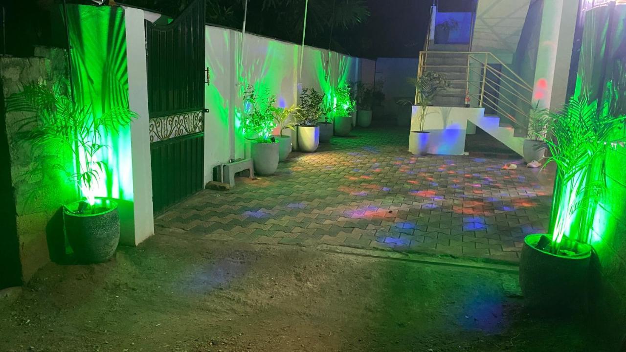 Lali Beach Villa Trincomalee Exterior photo