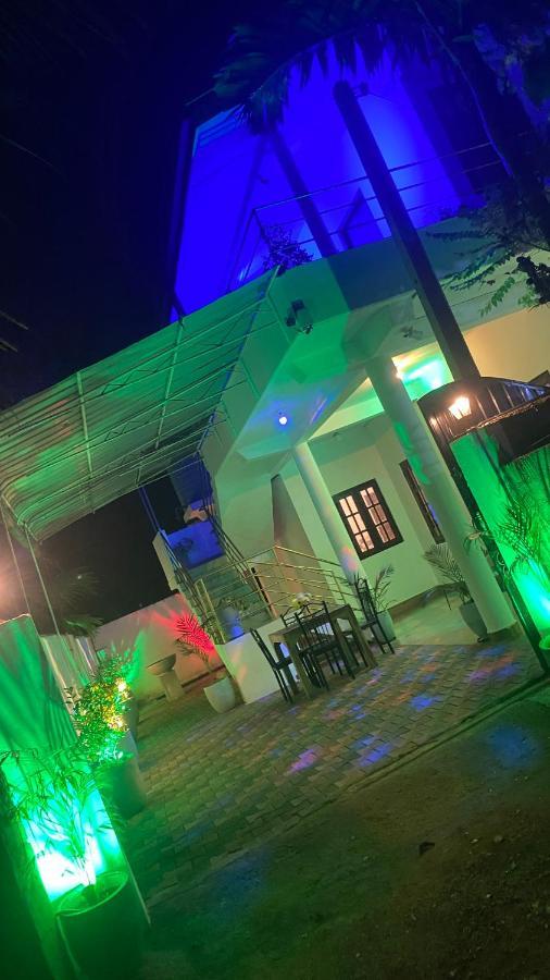 Lali Beach Villa Trincomalee Exterior photo