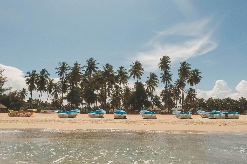 Lali Beach Villa Trincomalee Exterior photo